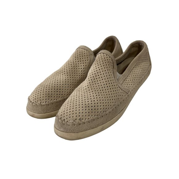 Minnetonka Pacific Perforated Slip-On Shoes Womens 10 Beige Suede Leather - Picture 1 of 8